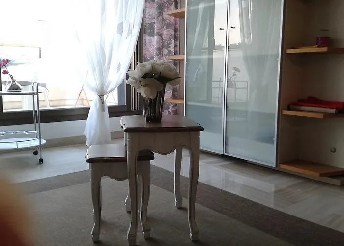 Lägenhet Gray D' Albion